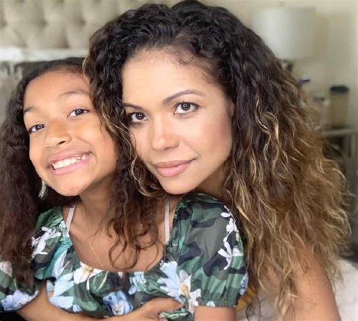 Isabella Amora Watson Age, 10 Facts On Jennifer Freeman’s Daughter